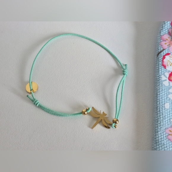 Beautiful Small Coin Purse with Small Size Tiny Dragonfly Bracelet - Picture 7 of 12